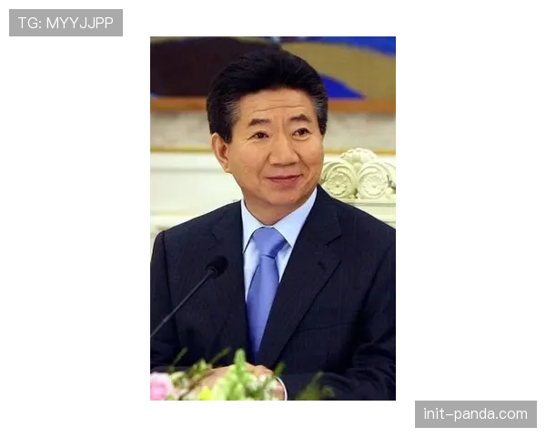 消息:前巴塞罗那主席巴托梅乌就“公关门”案件出庭接受质询